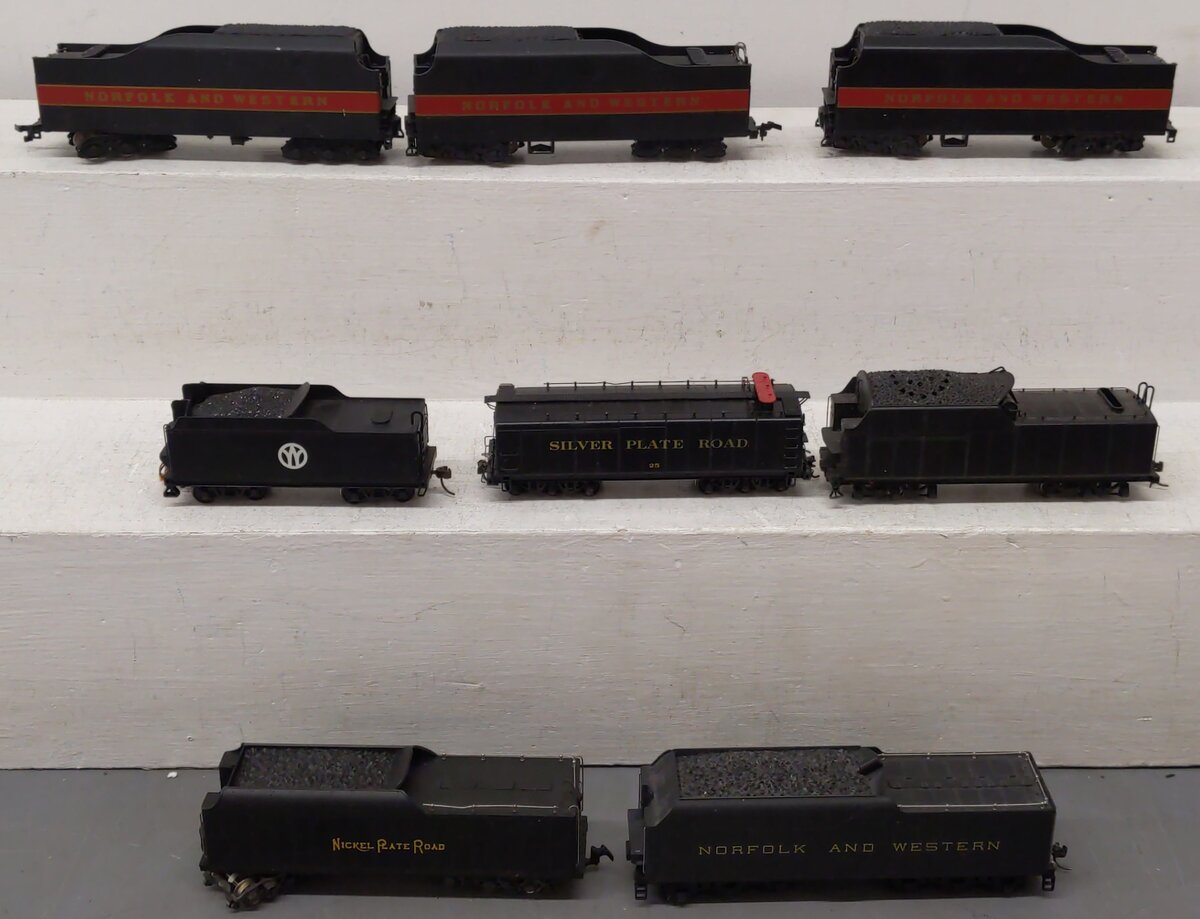 Bachmann & Others HO Scale Assorted Tenders [8] VG