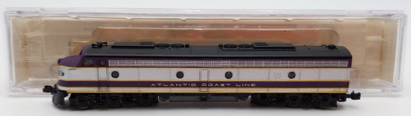 Life Like 7202 N Scale Atlantic Coast Line E8 Diesel Locomotive #500 EX/Box