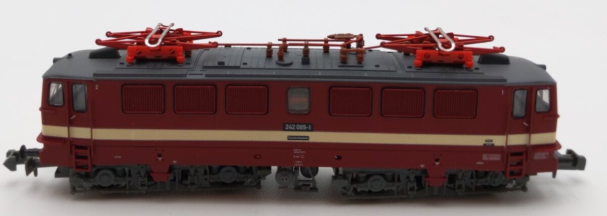 Brawa 1201 N Scale Deutsche Bundesbahn Electric Locomotive LN/Box