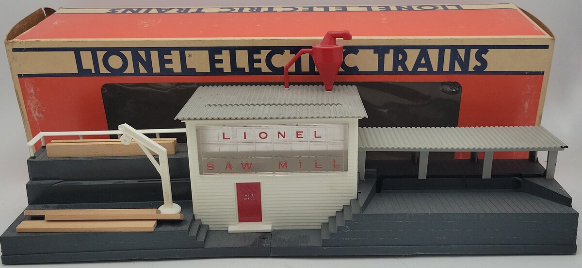 Lionel 6-2301 O Gauge Operating Sawmill EX/Box