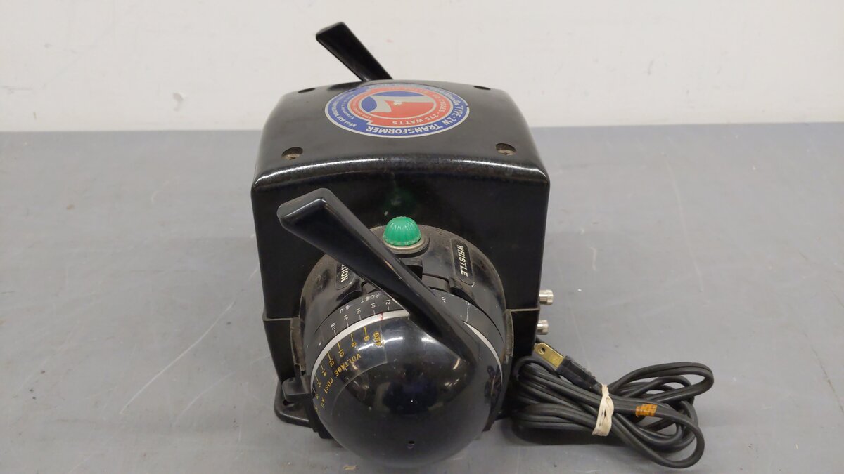 Lionel ZW Vintage O Gauge Trainmaster 275 Watt Transformer with Whistle VG