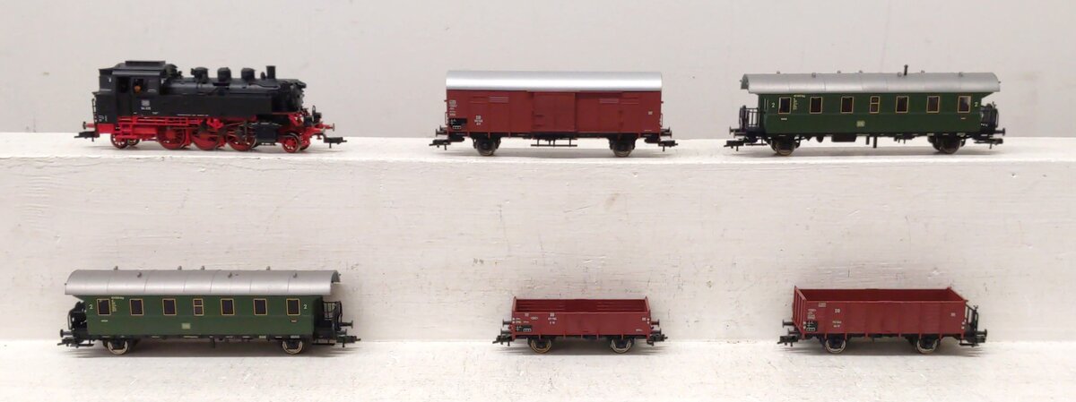 Fleischmann 631405 HO Scale DB Digital Steam Locomotive Freight Starter Set EX/Box