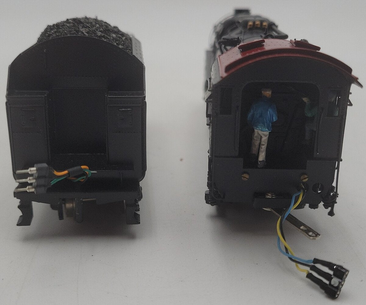 Samhongsa HO Scale Custom Locomotive & Tender #1245 EX