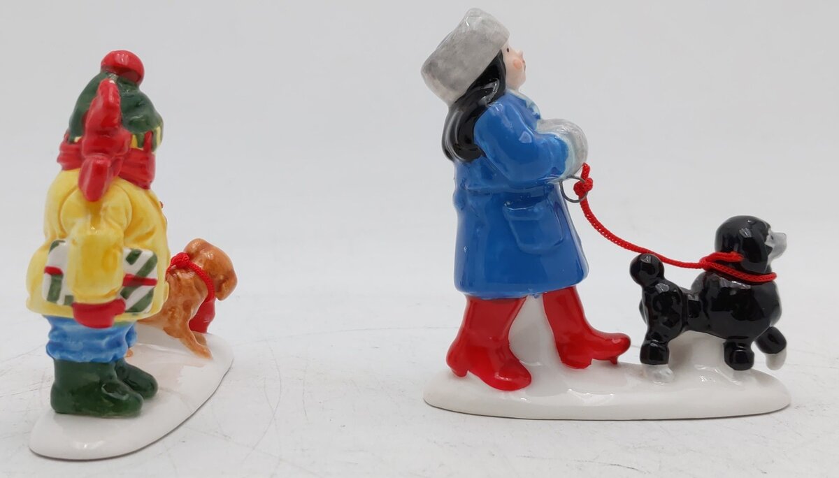 Dept 56 5472-0 Snow Village "Pets On Parade"  (Set Of 2) VG/Box