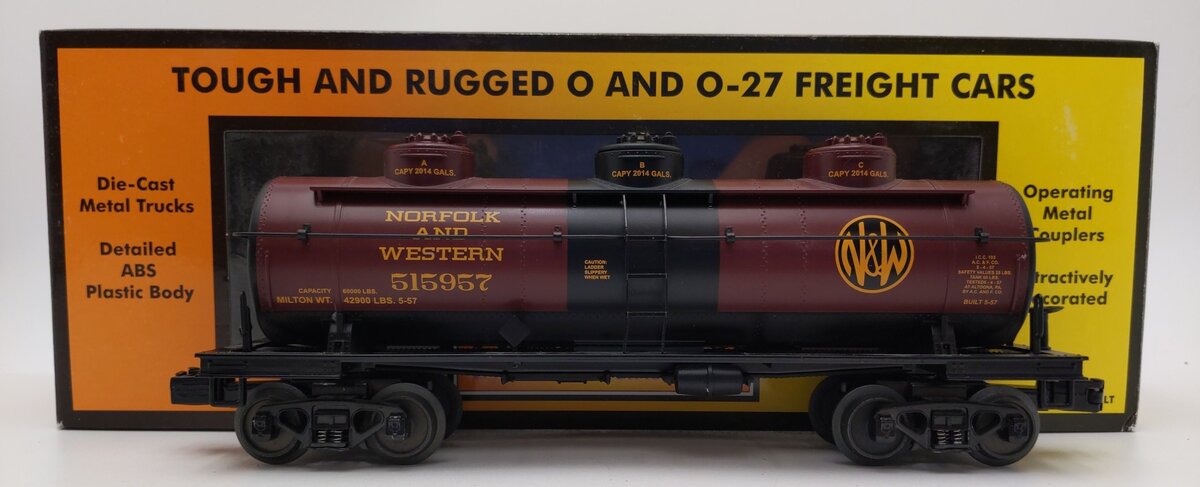 MTH 30-73237  O Gauge Norfolk & Western 3-Dome Tank Car LN/Box