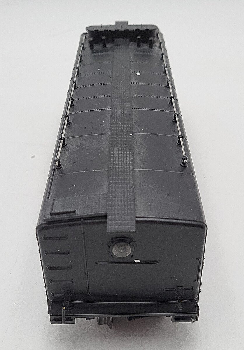 MTH 20-3070 O Scale Auxiliary Water Tender II (Undecorated Black) EX