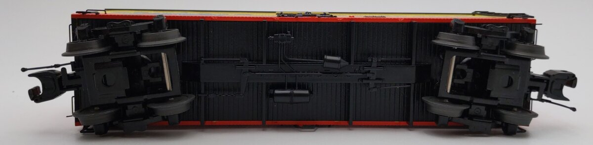MTH 20-94348 Senate Beer Woodsided Reefer Car EX/Box