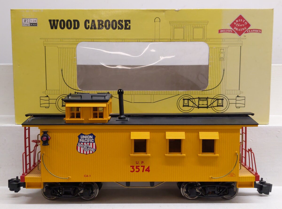 Aristo-Craft 82112 Union Pacific Caboose w/ Metal Wheels #3574 EX/Box