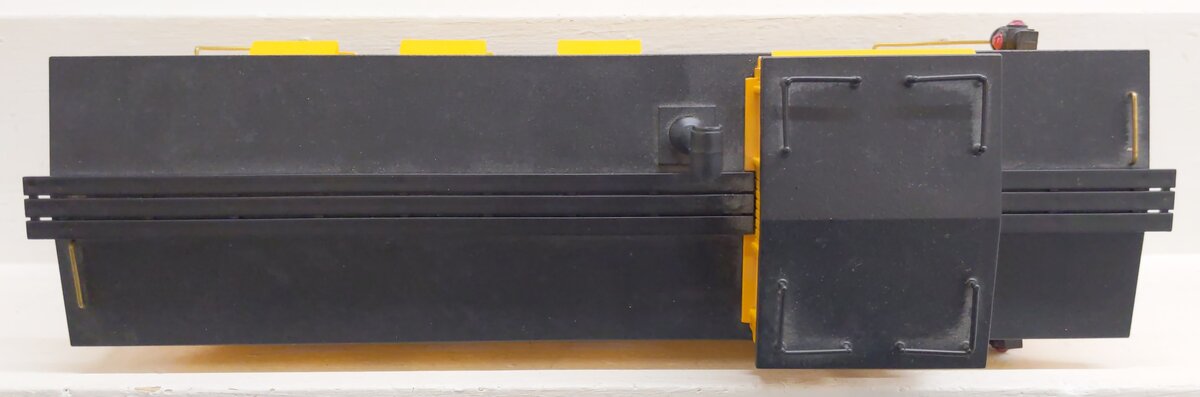 Aristo-Craft 82112 Union Pacific Caboose w/ Metal Wheels #3574 EX/Box