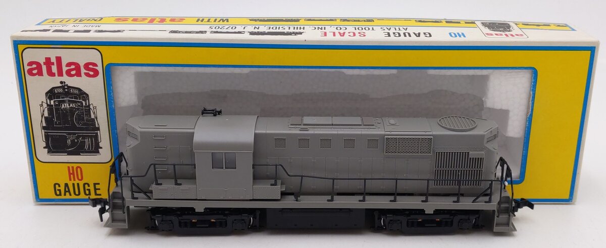 Atlas 7090 HO Undecorated RS-11 Diesel Locomotive VG/Box