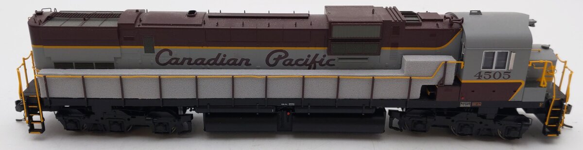 Bowser 23722 HO Canadian Pacific MLW C-630M Diesel Loco w/ DCC & Sound #4505 EX/Box