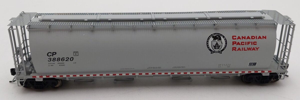InterMoutain 1017I Canadian Pacific 4-Bay Cylindrical Hopper #388620 EX/Box