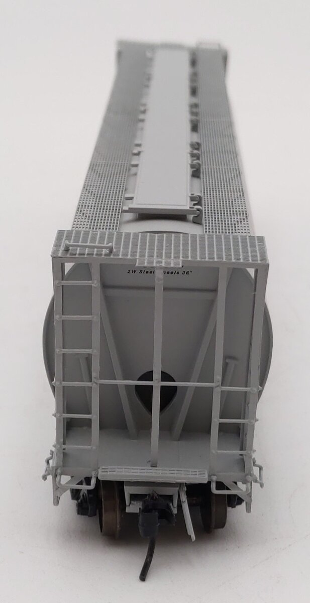 InterMoutain 1017I Canadian Pacific 4-Bay Cylindrical Hopper #388620 EX/Box