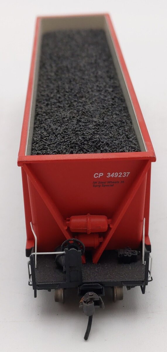 InterMountain 47102-26 HO Canadian Pacific Red Bathtub Coal Gondola Car #349237 LN/Box