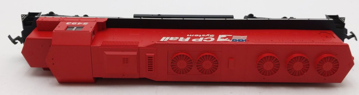 Kato 37-1701 HO Scale CP Rail SD-45 Diesel Locomotive #5493 EX/Box