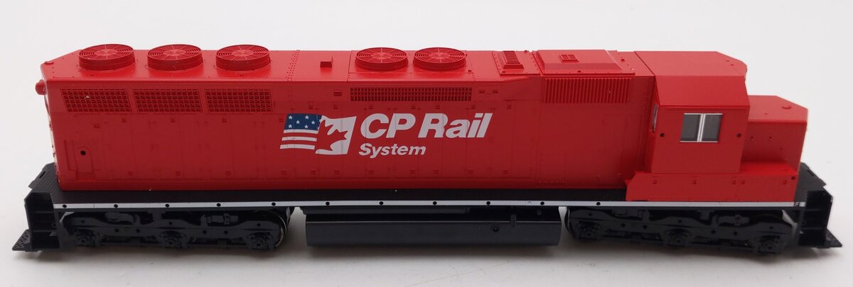 Kato 37-1703 HO Canadian Pacific Rail SD45 Diesel Locomotive EX/Box