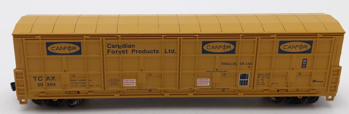 Proto 1000 89033 HO Scale Canadian Forest Products Box Car #20204 EX/Box
