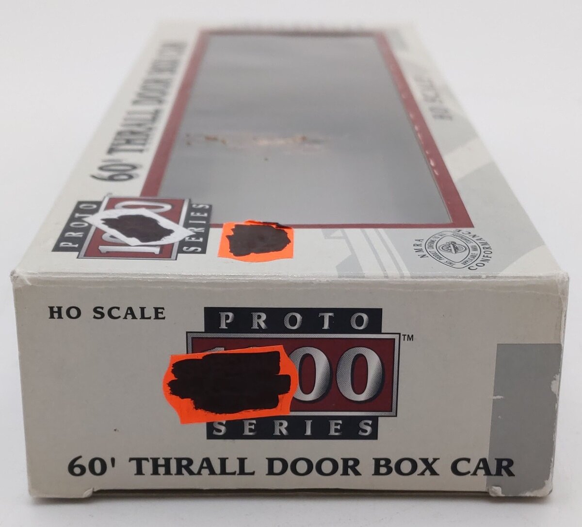 Proto 1000 89033 HO Scale Canadian Forest Products Box Car #20201 EX/Box