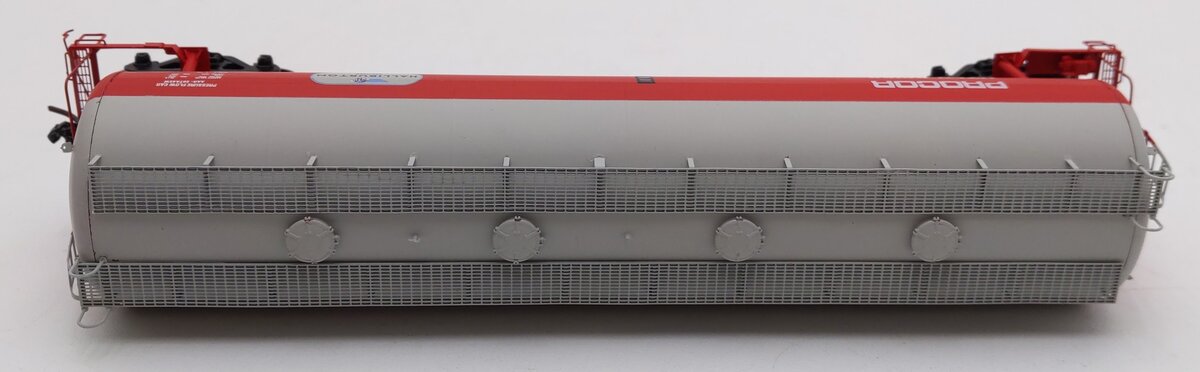 InterMountain 48903-01 HO Scale Procor Pressure Flow Hopper Car #80160 LN/Box