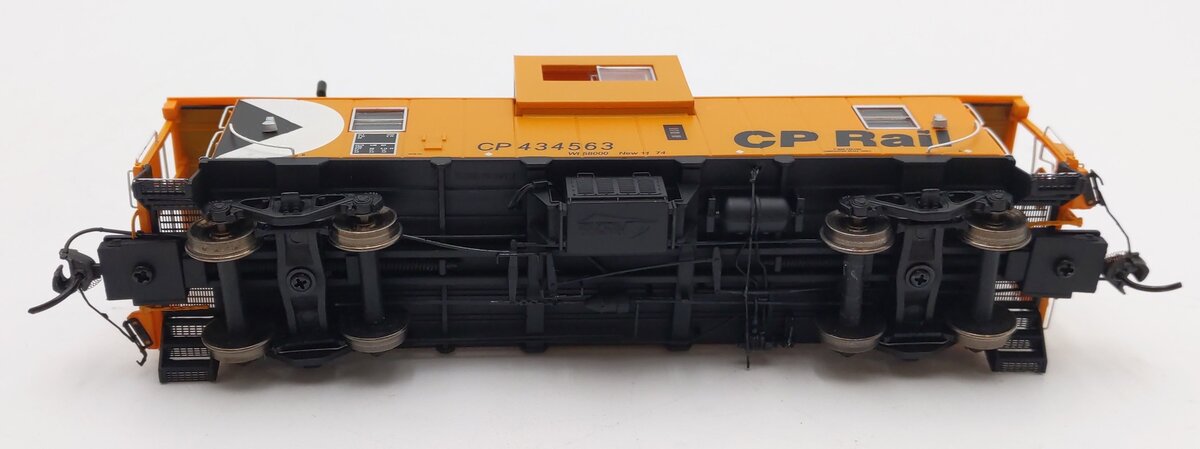 Rapido Trains 110011 HO Canadian Pacific Wide-Vision Caboose #434563 EX/Box
