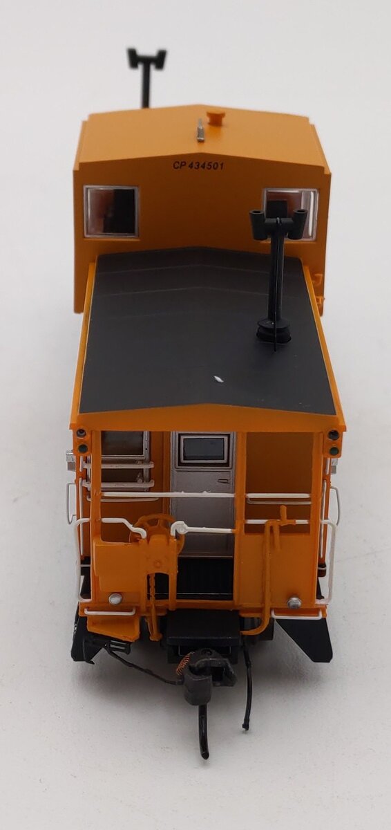 Rapido Trains 110005 HO Canadian Pacific Wide-Vision Caboose #434501 EX/Box