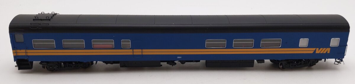 Rapido Trains 103001 HO VIA Rail Canada Cafe-Bar-Lounge #2501 EX/Box