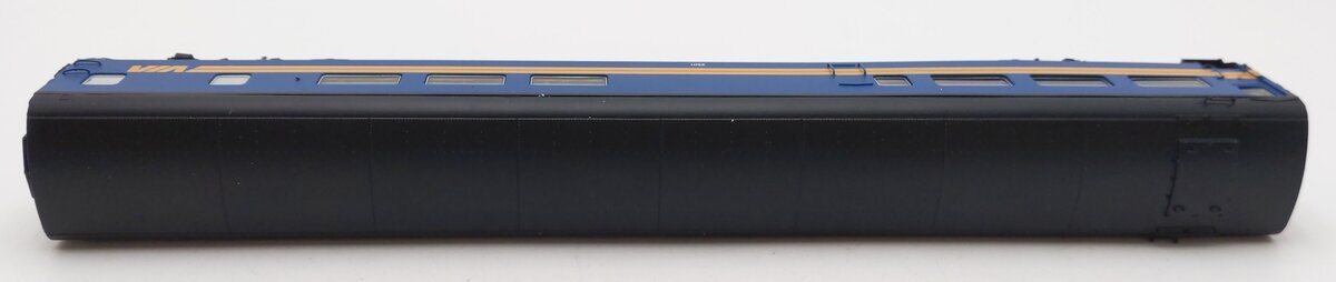 Rapido Trains 103001 HO VIA Rail Canada Cafe-Bar-Lounge #2501 EX/Box