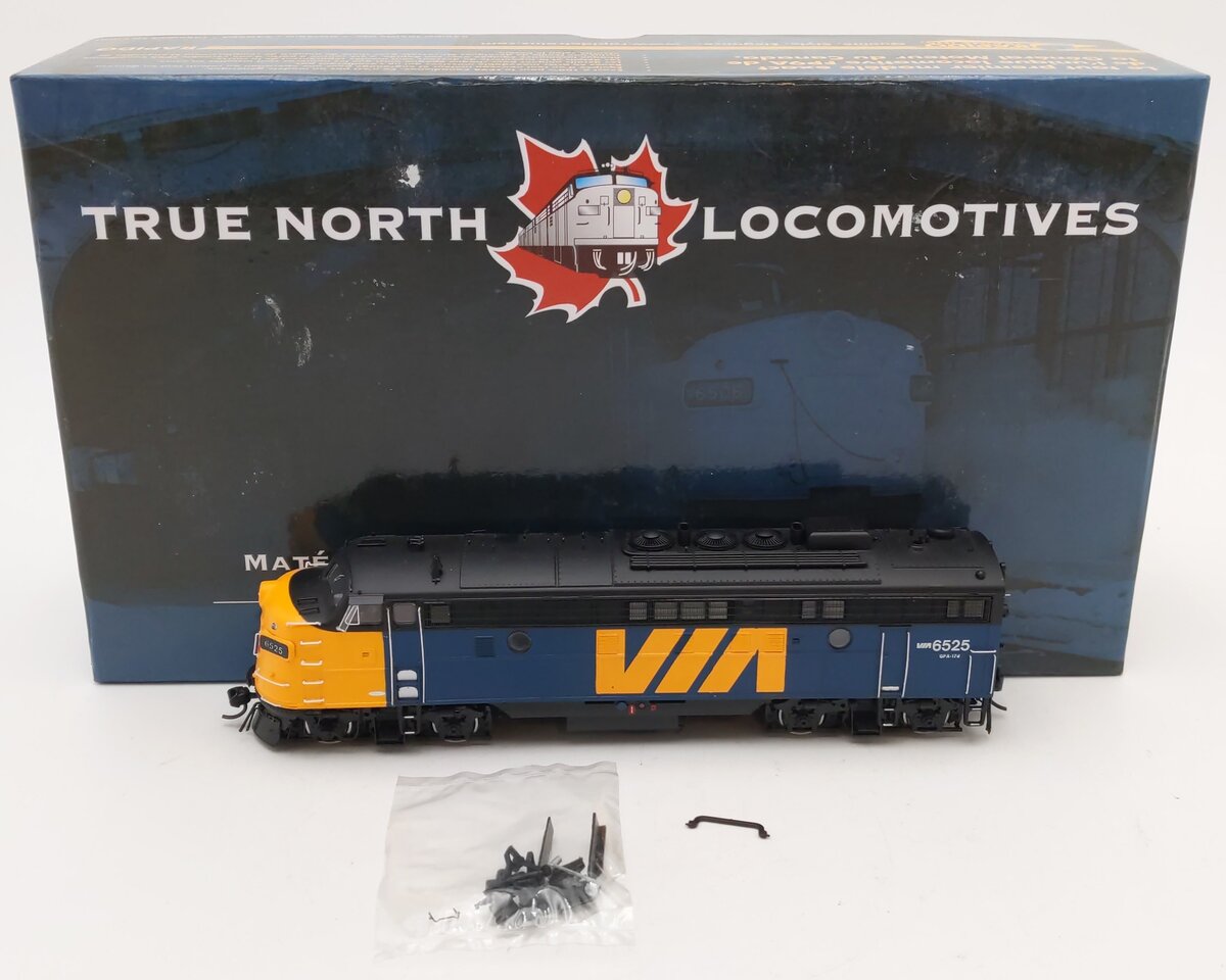 Rapido Trains 220522 HO VIA Rail Canada True North Diesel FP9A GPA-17d #6519 EX/Box