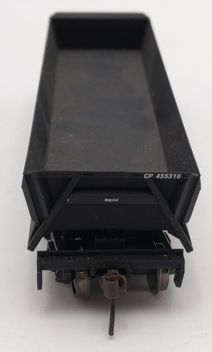 Walthers 932-7913 HO Scale Canadian Pacific Difco Dump Car LN/Box