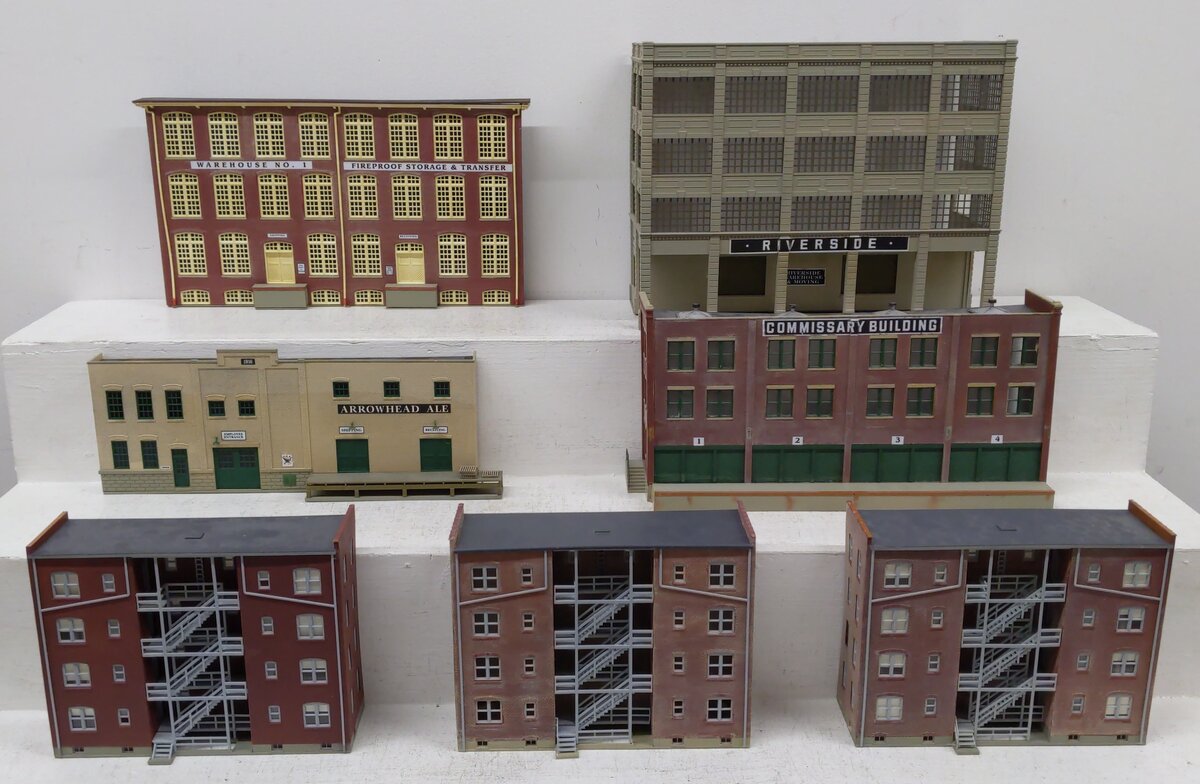 HO Scale Building Facades [7] VG