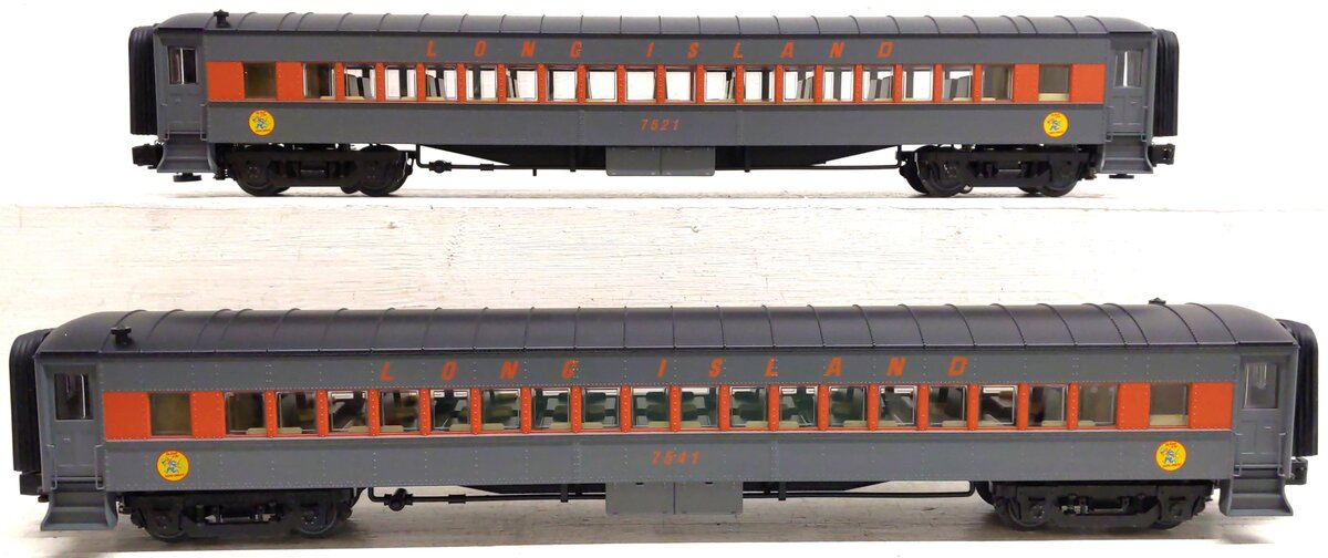 Lionel 2227120 O Long Island Railroad 72' Passenger Coach #2 (Pack of 2) LN/Box