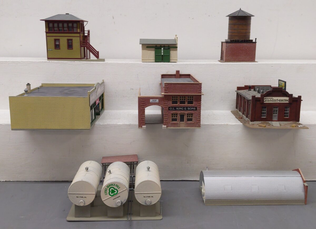 Walthers, Tyco & Other HO Scale Buildings [8] EX