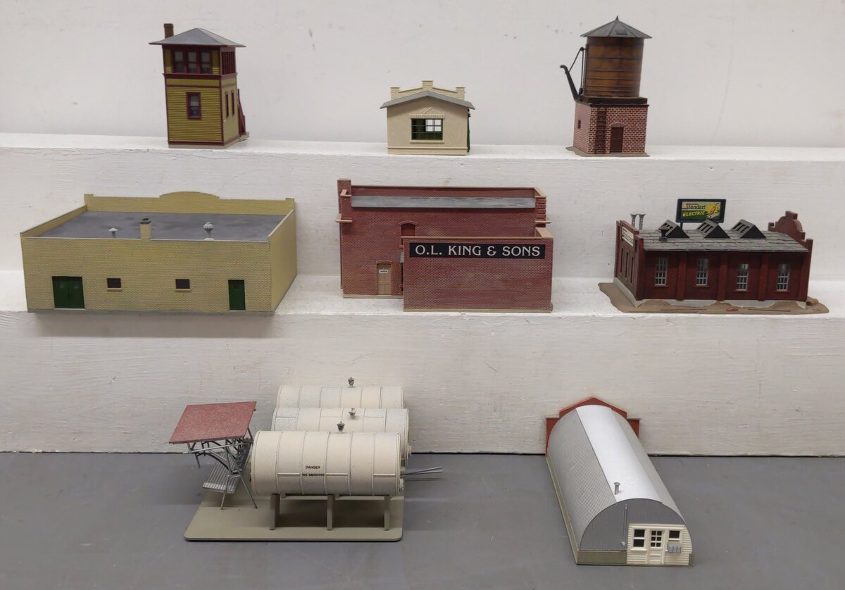 Walthers, Tyco & Other HO Scale Buildings [8] EX