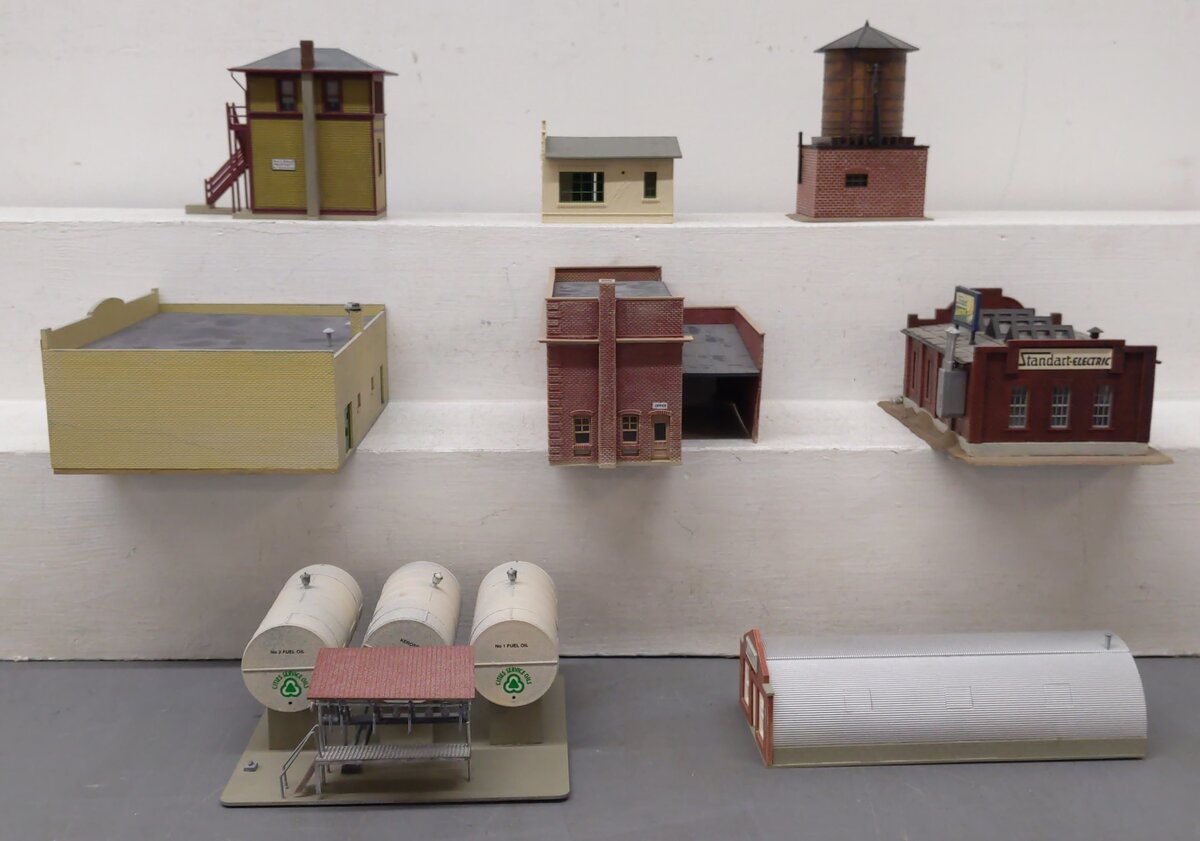 Walthers, Tyco & Other HO Scale Buildings [8] EX