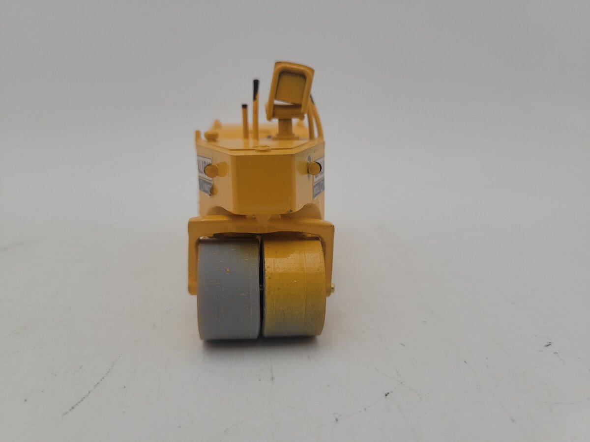 Acme 0012 O Scale Plastic Yellow Galion Roll-O-Matic Roller 8-10 Ton Tandem VG