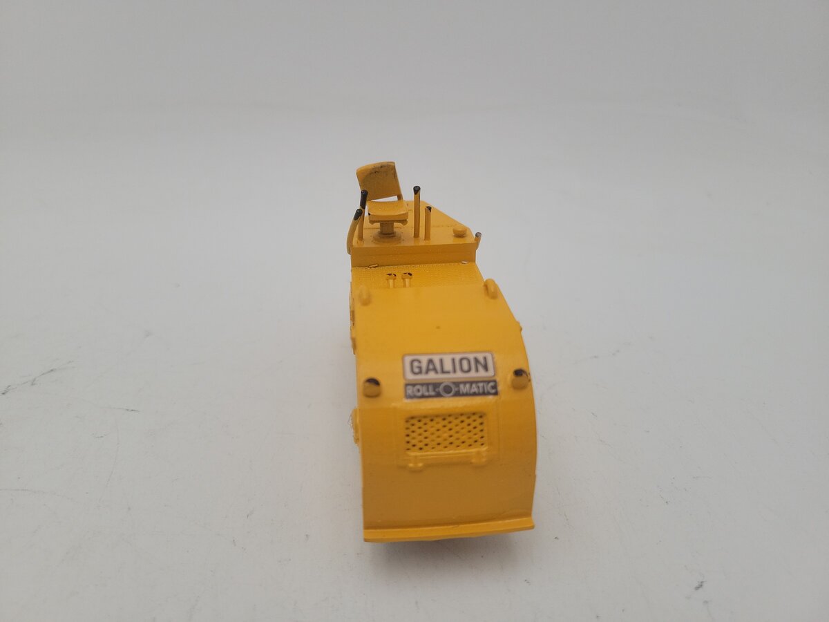 Acme 0012 O Scale Plastic Yellow Galion Roll-O-Matic Roller 8-10 Ton Tandem VG