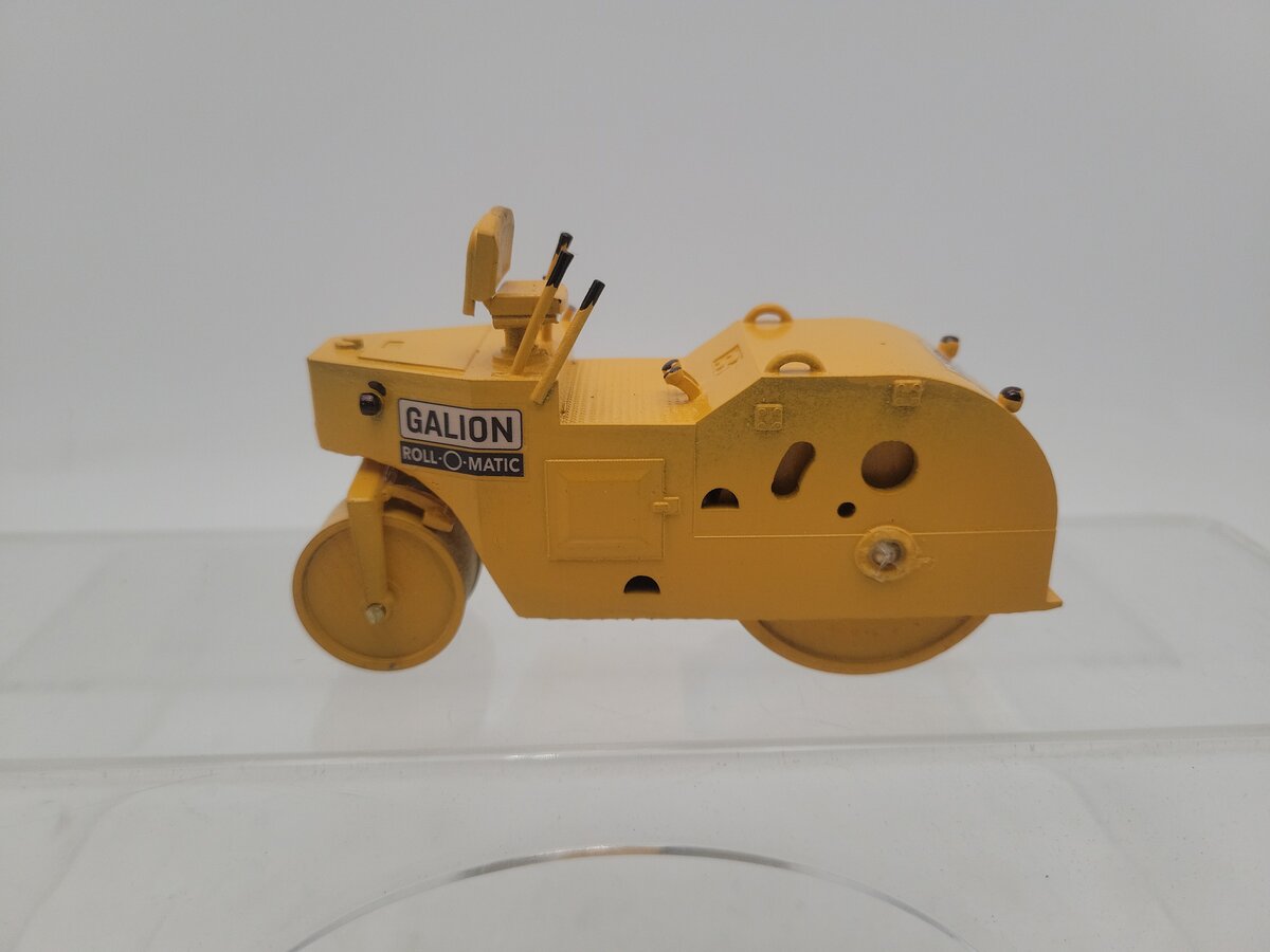 Acme 0012 O Scale Plastic Yellow Galion Roll-O-Matic Roller 8-10 Ton Tandem VG