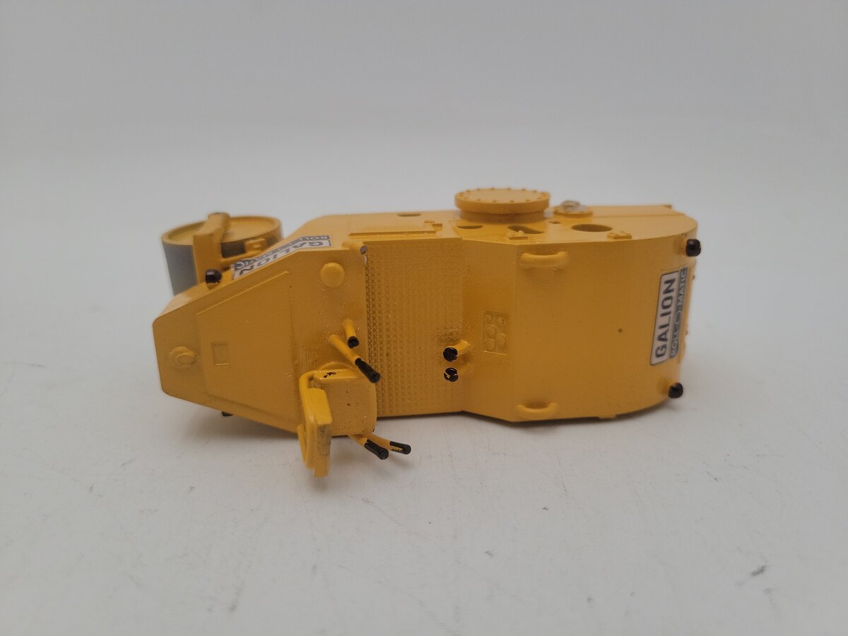 Acme 0012 O Scale Plastic Yellow Galion Roll-O-Matic Roller 8-10 Ton Tandem VG