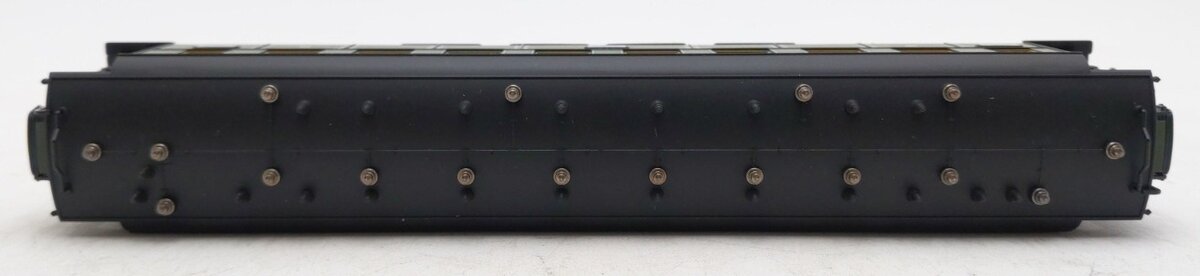 Trix 23763 HO Hamburg International Passenger Car LN/Box