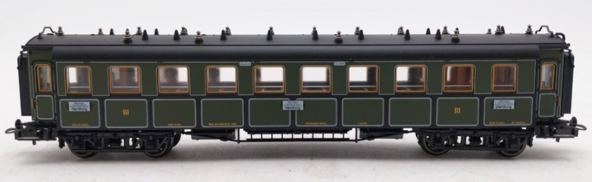 Trix 23763 HO Hamburg International Passenger Car LN/Box