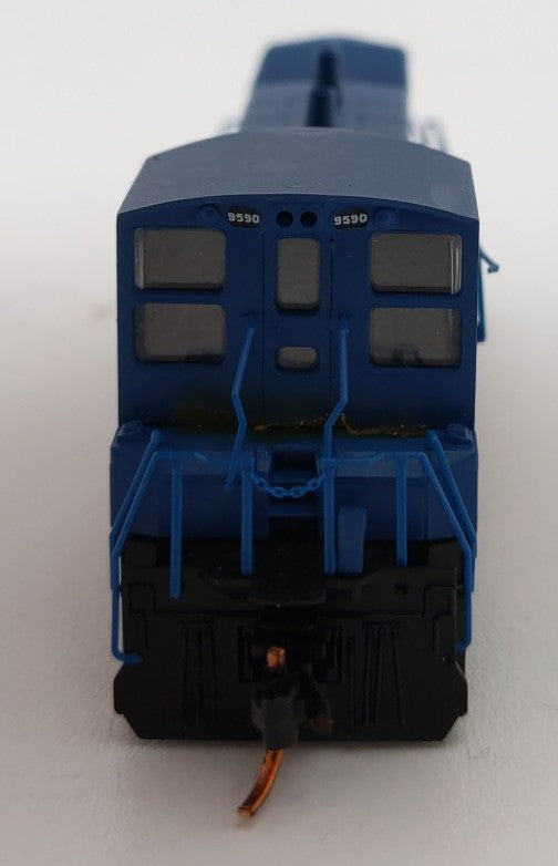 Micro-Trains 98600041 N Conrail EMD SW1500 Diesel Locomotive #9590 EX/Box