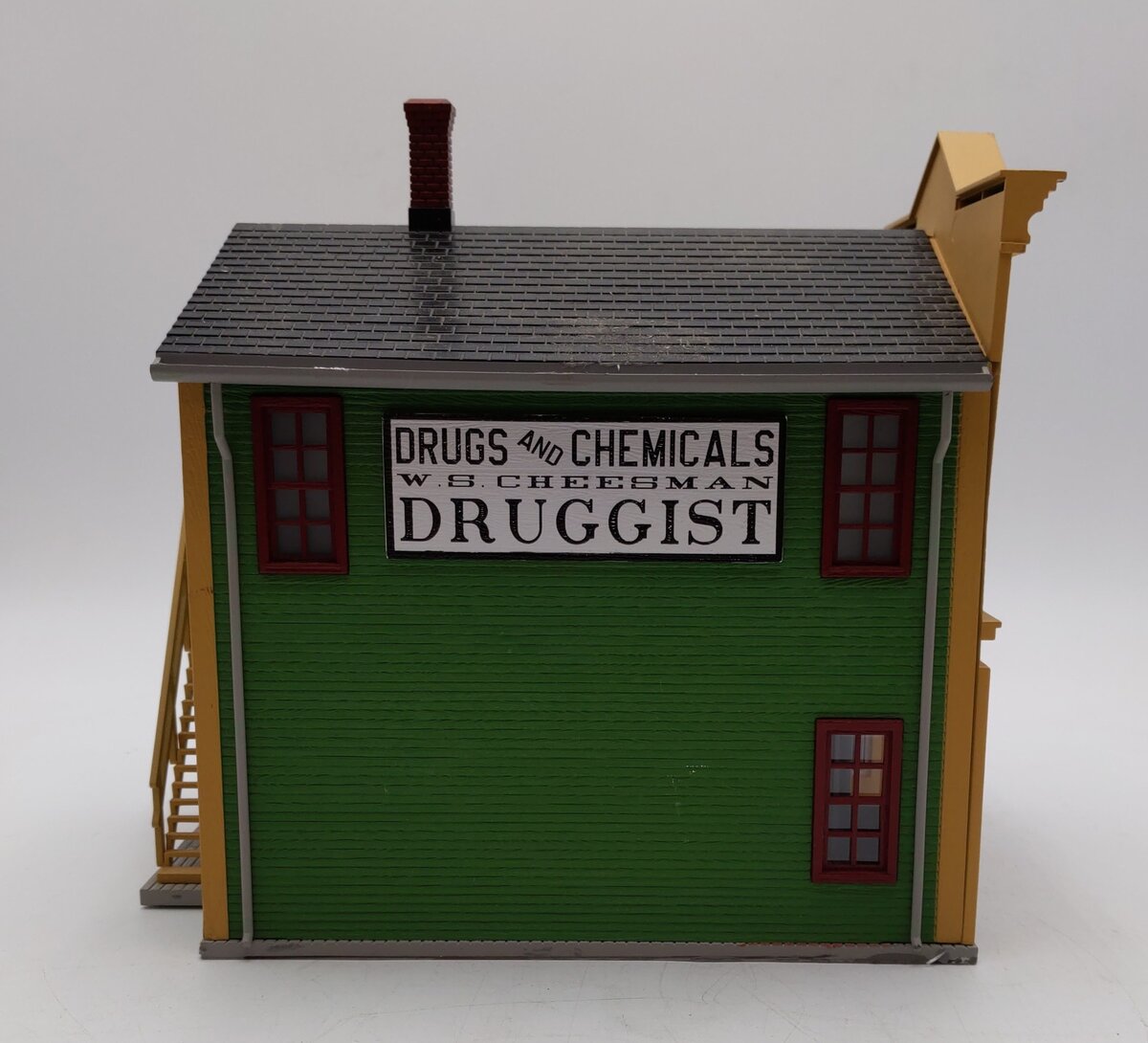 MTH 30-90560 O 2-Story False Front Building - Druggist EX/Box