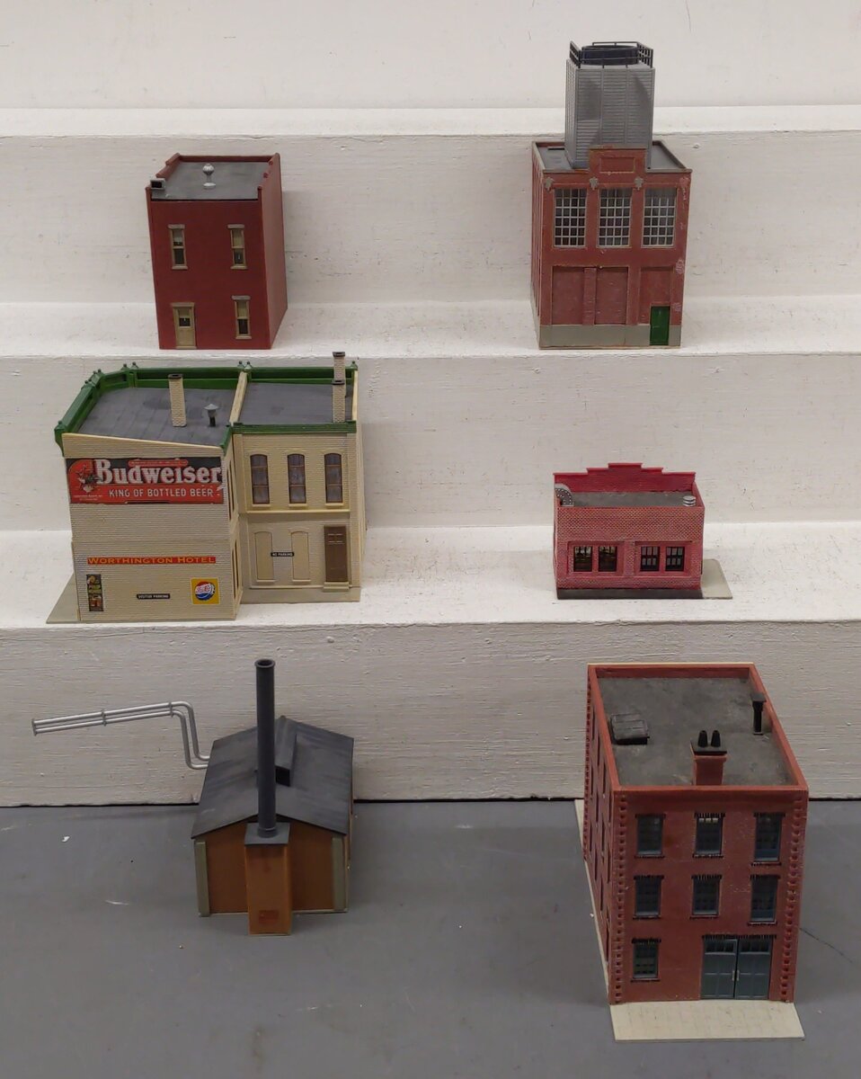 Kibri & Other HO Scale Buildings [6] EX