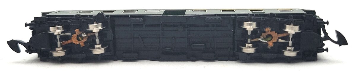 Marklin 8753 Z German Federal Railroad DB Four-Axle Rebuild Passenger Car LN/Box