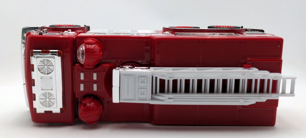 Hess 2005 Diecast Emergency Fire Truck With Rescue Vehicle NIB