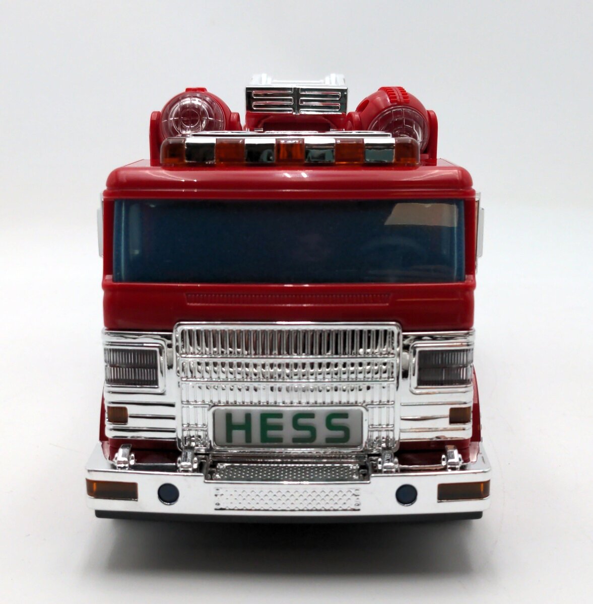 Hess 2005 Diecast Emergency Fire Truck With Rescue Vehicle NIB