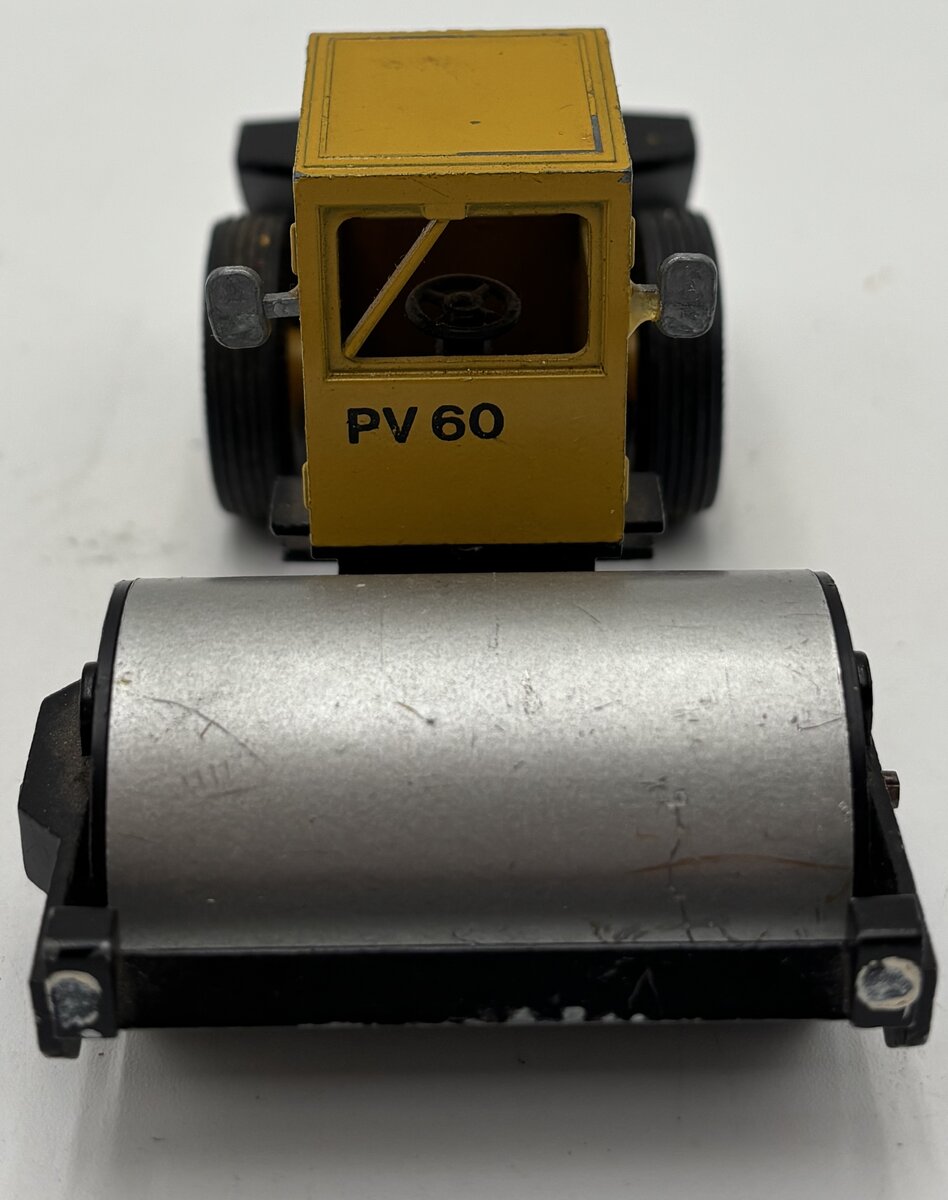 Gescha 292 1:50 Clark Scheild PV 60 Road Roller VG