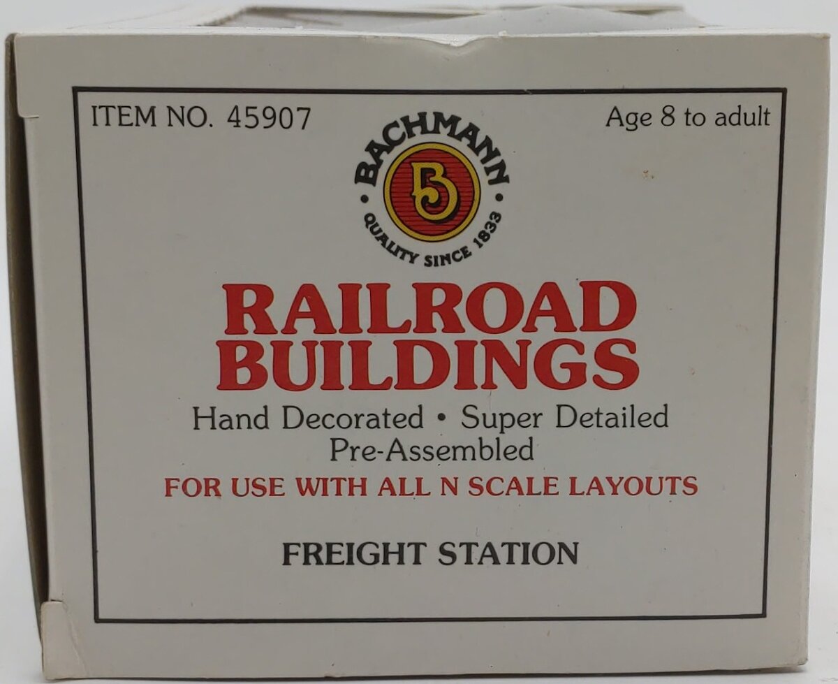 Bachmann 45907 N Plasticville Assembled Freight Station LN/Box