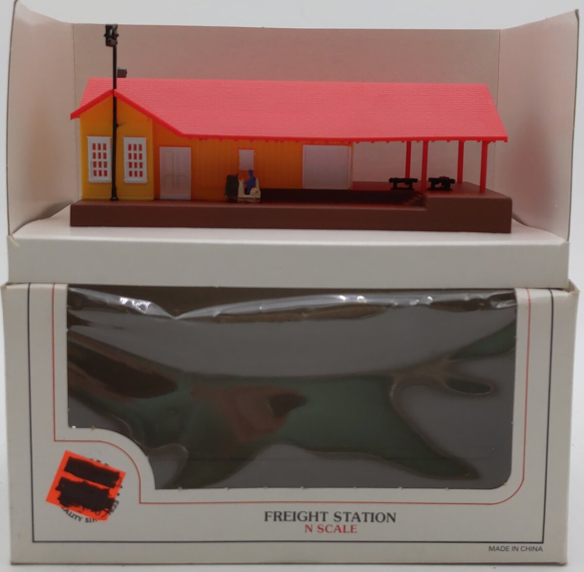 Bachmann 45907 N Plasticville Assembled Freight Station LN/Box