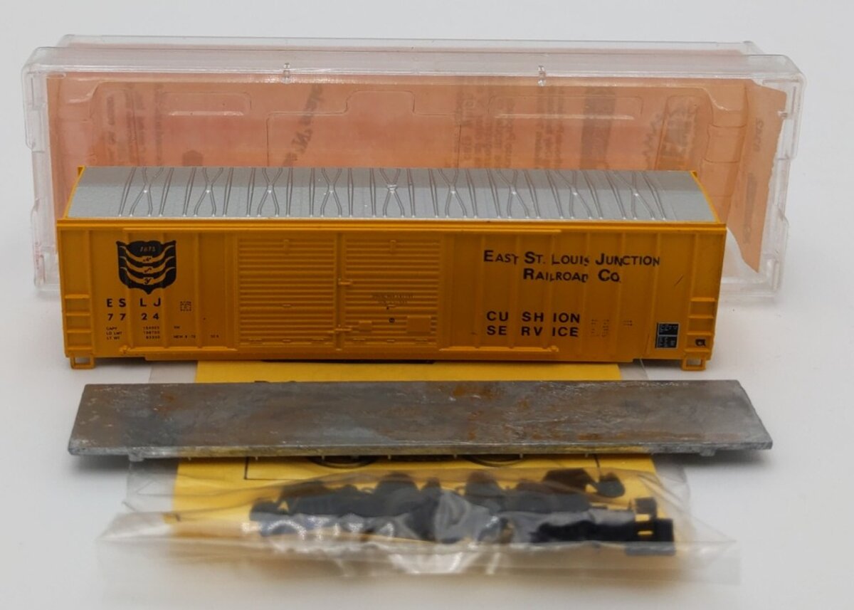 Roundhouse 8342 N Scale East St. Louis Junction Boxcar Kit #7724 LN/Box